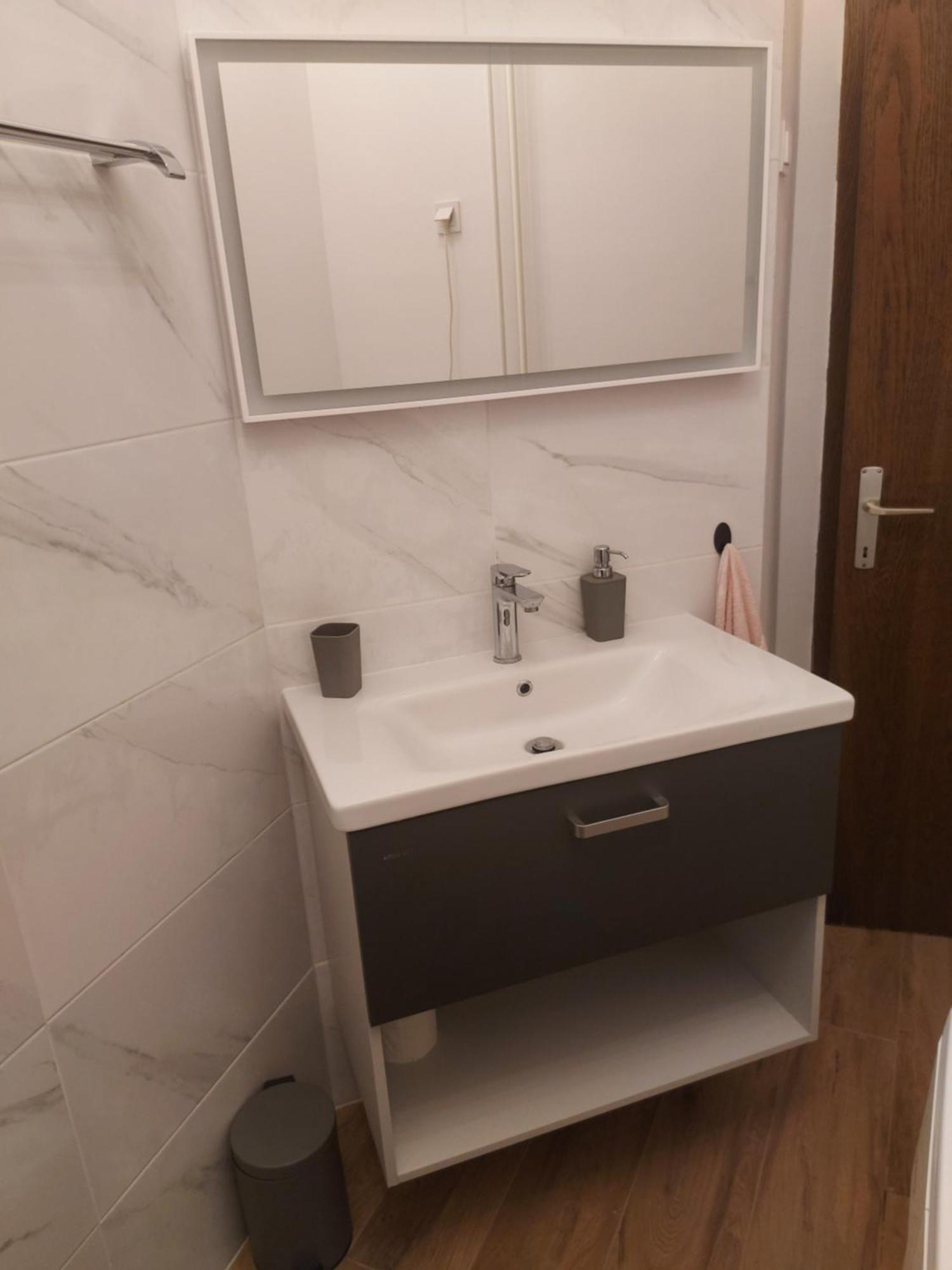 Apartman & Soba Skarica ماتولي الغرفة الصورة